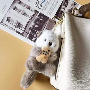 Llavero de Peluche de Nutria y Colgante para Bolsos, Lindo Anillo de Llavero para Bolsos y Mochilas, Peluche de Nutria, Juguete para Amantes de los Animales - Product Image 6