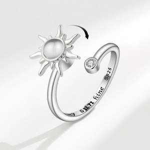Anillos Ajustables Boho de Moda con Diseño Giratorio de Sol, Engastados con Zirconia, Bañados en Oro Blanco sobre Cobre, Joyería Antiestrés y Antitensión para Mujer - Product Image 1