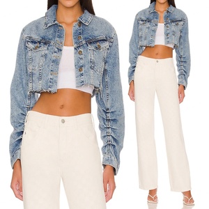 Chaqueta Vaquera Personalizada para Mujer con Bordes Deshilachados, Mangas Largas Fruncidas, Chaqueta Corta de Mezclilla Estilo Trucker - Product Image 6