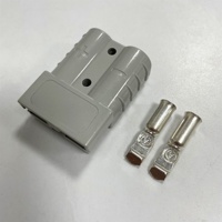 Connecteur d'alimentation de batterie de véhicule gris à 2 pôles 50A 600V Bloc de bornes avec 2 broches Prise de batterie de véhicule SH50