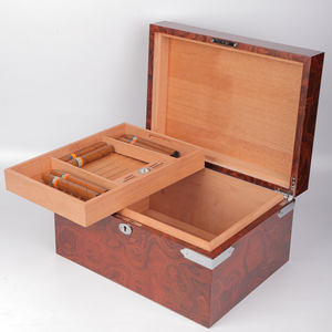 Humidor de bureau personnalisé avec logo, en bois massif de cèdre espagnol, vitrine, finition laquée, MDF écologique, métal, boîte à cigares de luxe - Product Image 1
