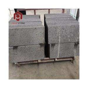 Materiale da Costruzione a Prezzo Conveniente, <span class=keywords><strong>Pietra</strong></span> Basaltica Nera Naturale Lucidata di Hainan per Rivestimenti Murali Esterni - Product Image 1