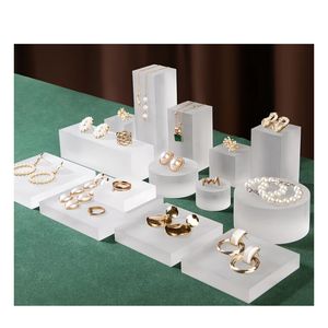 ชุดจอแสดงผลขาตั้งเครื่องประดับอะคริลิกแบบมืออาชีพที่กําหนดเองเหมาะสําหรับร้านขายเครื่องประดับต่างหูสร้อยคอตกแต่งจอแสดงผล - Product Image 1