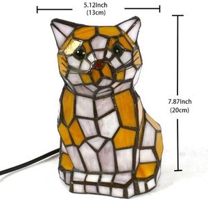 Lámpara de Mesa Decorativa de Vidrio Estilo Tiffany con Diseño de Gato, Hecha a Medida por LongHuiJing, Luz Nocturna, Regalo - Product Image 6