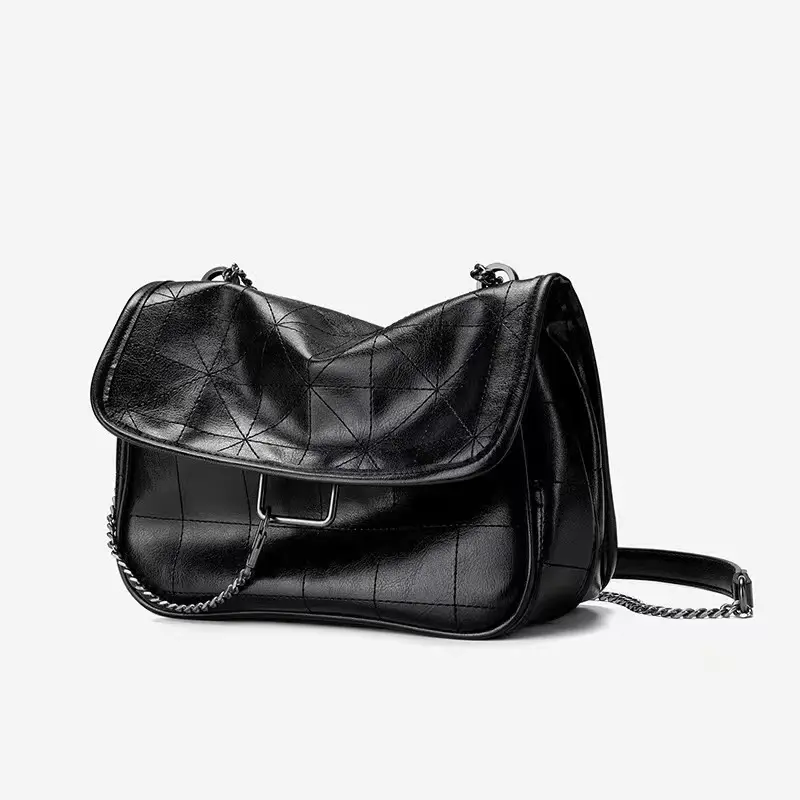 Großhandel Schwarz Weiche PU Leder Schulter Umhängetasche Kette Frauen Handtasche Mode Geldbörse und Handtasche für den täglichen Gebrauch Reisen