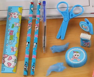 Set di Cancelleria Creativa per Studenti, 9 Pezzi Colorati con Disegni Cartoon, Regalo per il Ritorno a Scuola, Materiale Didattico - Product Image 3