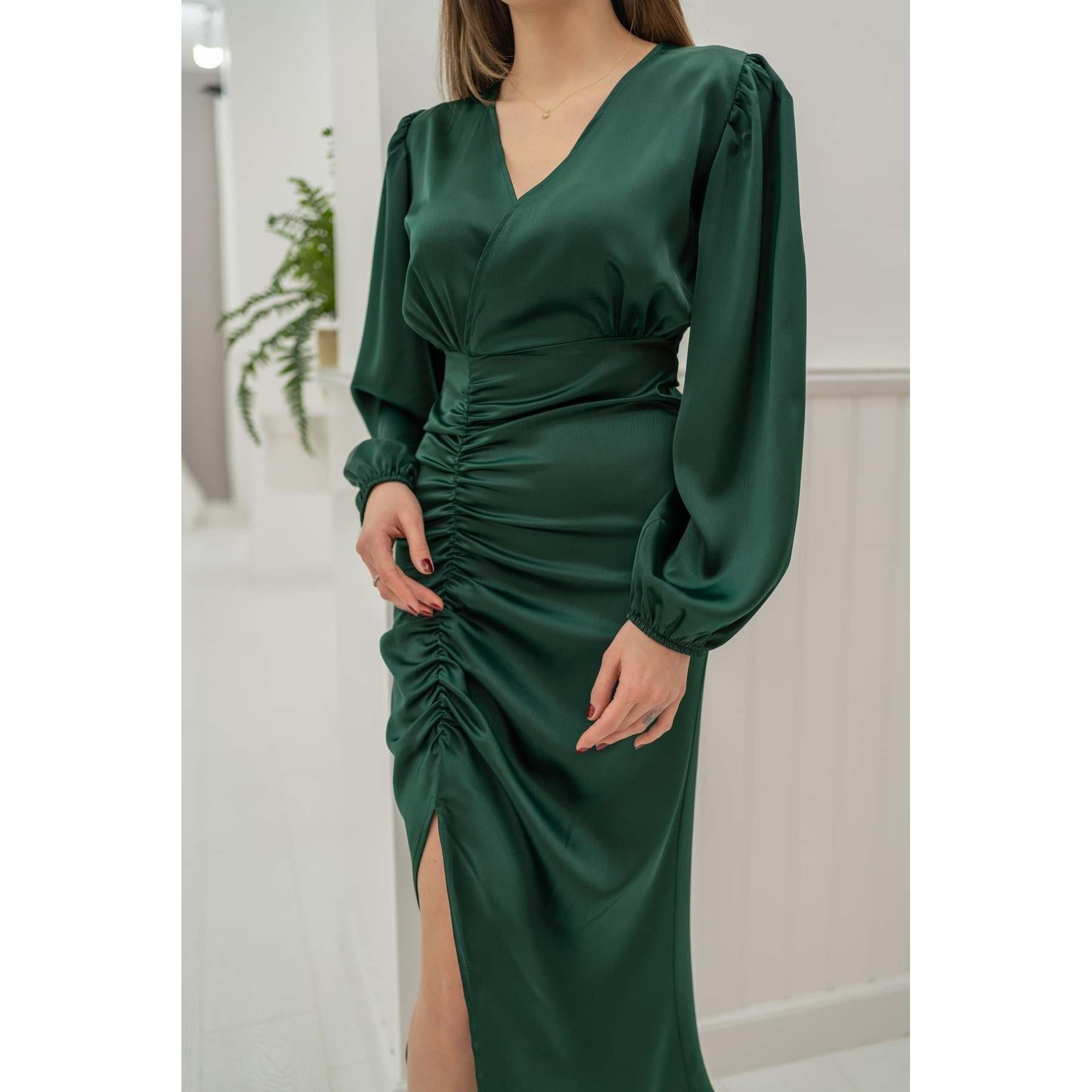 Emerald V-Neck Satin Sheath Dress With Slit And Puff Sleeves For Evening  Wear| Alibaba.com