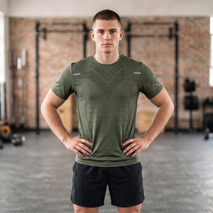 T-shirt e <span class=keywords><strong>pantaloncini</strong></span> da uomo di marca alla moda per l'estate: abbigliamento sportivo traspirante ad asciugatura rapida per fitness e <span class=keywords><strong>calcio</strong></span>, magliette sportive a maniche corte per la corsa - Product Image 3