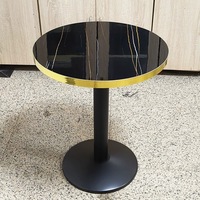 Ensemble de meubles de restaurant commercial moderne |   Table ronde en pierre frittée et ensemble de banquettes et chaises rembourrées vert-rose