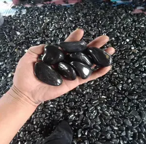中国批发高抛光黑色卵石花园石材天然卵石景观装饰