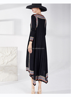 Robe plissée Miyake grande taille à manches courtes, ample et décontractée, pour mariage, fête de Pâques, imprimé floral noir et blanc, boutonnée, à franges, pour femme