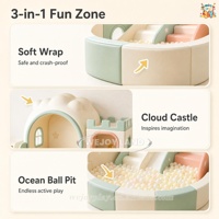 Structure de jeu intérieure commerciale pour enfants, combinant château gonflable, toboggan, piscine à balles et maisonnette, pour centre de divertissement familial