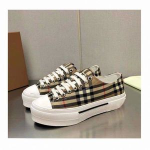 Chaussures de créateur classiques personnalisées avec logo, qualité supérieure, style skate, course et marche pour homme - Product Image 2