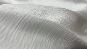 <span class=keywords><strong>ผ้า</strong></span><span class=keywords><strong>ไหม</strong></span>วิสโคสแจ็คการ์ดซาตินลายเส้นลายเปลือกไม้ สำหรับชุดเดรส เสื้อเบลาส์ และแฟชั่นหรูหรา - Product Image 5