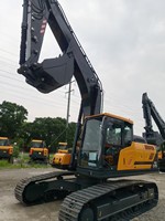 Excavatrice sur chenilles HX245 de 26,8 tonnes avec godet de 1,5 m³ et brise-roche à attache rapide