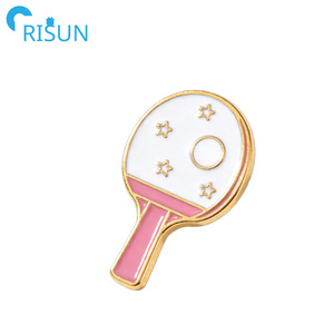 Pin <span class=keywords><strong>de</strong></span> solapa <span class=keywords><strong>de</strong></span> esmalte suave <span class=keywords><strong>de</strong></span> fábrica con logotipo personalizado, diseño <span class=keywords><strong>de</strong></span> jugadores <span class=keywords><strong>de</strong></span> tenis <span class=keywords><strong>de</strong></span> mesa y raqueta <span class=keywords><strong>de</strong></span> <span class=keywords><strong>ping</strong></span>-<span class=keywords><strong>pong</strong></span>, insignia/broche deportivo - Product Image 2