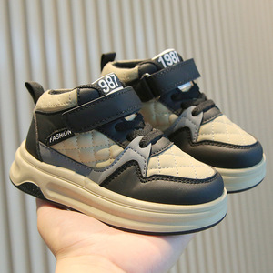 Venta al por mayor todas las estaciones <span class=keywords><strong>zapatillas</strong></span> deportivas para niños moda transpirable niñas correr y caminar zapatos invierno amigable - Product Image 2