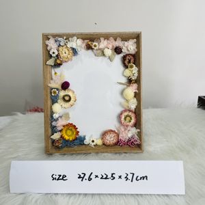 <span class=keywords><strong>2022</strong></span> Ins <span class=keywords><strong>วาเลนไทน์</strong></span>ขายส่งของขวัญหรูหราเก็บรักษาไว้กรอบรูปดอกไม้สำหรับตกแต่งบ้าน - Product Image 5