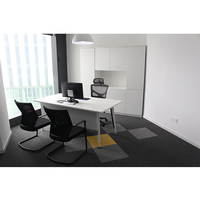 Table de bureau exécutive moderne en métal de haute qualité avec cloison, vente en gros usine 2026