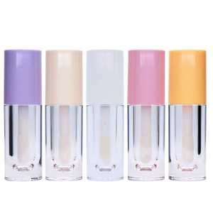 Un tubo de lápiz labial de plástico vacío con impresión offset - Product Image 1