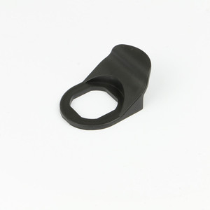 Poignée de verrouillage à languette de compression en nylon pour machines agricoles avec entraxe de 50 mm et 1 clé - Product Image 1