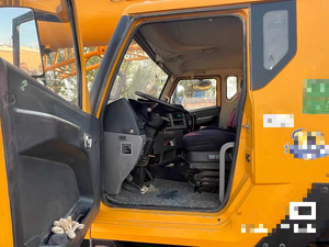 Grúa Camión XCM-G de 25 Toneladas Modelo QY25K5C-1 con Sistema de Piloto de 6ª Generación, Pluma de 43m, Caja de Cambios y Motor - Product Image 6