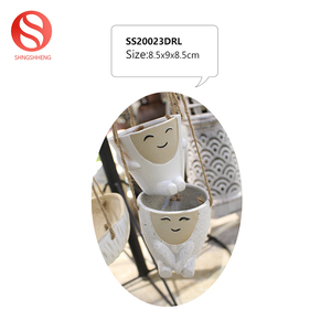Personnalisé petit personnes poupée suspendue en céramique <span class=keywords><strong>fleur</strong></span> <span class=keywords><strong>pot</strong></span> <span class=keywords><strong>de</strong></span> plantes succulentes pour <span class=keywords><strong>Amazon</strong></span> fournisseur - Product Image 3