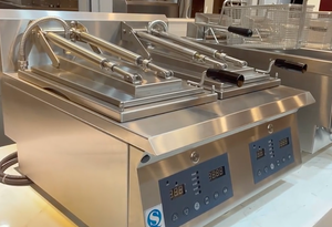 Machine à Gyoza Japonaise Haute Efficacité, Machine à Dumplings Gyoza, Machine à Dumplings Chinois Semi-Automatique de Comptoir - Product Image 3