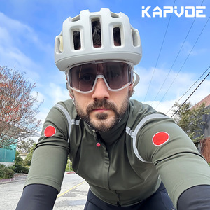 Gafas de sol Kapvoe para ciclismo, fotocromáticas, con montura completa, a prueba de viento, deportivas, para hombres y mujeres, para montar al aire libre, correr, hacer senderismo - Product Image 2