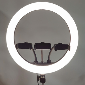 Anneau de lumière de remplissage de 14 pouces, 36CM, 10 niveaux de luminosité, support de téléphone pour Selfie, lampe annulaire avec support pour <span class=keywords><strong>Tiktok</strong></span> - Product Image 4