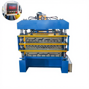 Machine de formage de panneaux de <span class=keywords><strong>toiture</strong></span> à trois couches, ligne de production automatique de panneaux sandwich composites <span class=keywords><strong>pour</strong></span> laine de roche, panneaux muraux et de <span class=keywords><strong>toiture</strong></span> en PU - Product Image 1