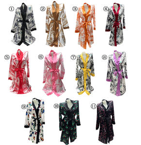 Indumenti <span class=keywords><strong>da</strong></span> <span class=keywords><strong>notte</strong></span> in cartone animato di seta <span class=keywords><strong>abito</strong></span> <span class=keywords><strong>da</strong></span> <span class=keywords><strong>notte</strong></span> accappatoio pigiama soldi zodiaco accappatoi plus size indumenti <span class=keywords><strong>da</strong></span> <span class=keywords><strong>notte</strong></span> <span class=keywords><strong>da</strong></span> <span class=keywords><strong>donna</strong></span> 100% <span class=keywords><strong>abito</strong></span> <span class=keywords><strong>da</strong></span> <span class=keywords><strong>notte</strong></span> in seta - Product Image 3