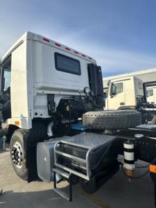 Nouveau tracteur routier de qualité Foton <span class=keywords><strong>GTL</strong></span> 6X4, moteur Cummins, poids lourd, pour la <span class=keywords><strong>logistique</strong></span> - Product Image 6