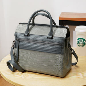 Sac à main bandoulière personnalisé en cuir véritable pour femme, motif <span class=keywords><strong>crocodile</strong></span> - Product Image 2