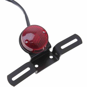 Feux arrière de moto adaptés aux motos Harley, éclairage de plaque d'immatriculation, feux auxiliaires pour motos - Product Image 1