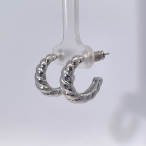 Pendientes de Aro Tianyu Gems, Chapados en Oro, Estilo Vintage, Modernos y Geométricos, con Diseño de Espiral, Sin Piedras, Unisex - Product Image 3