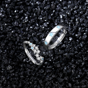 Bagues de mariage vintage en argent sterling 925 avec étoile lumineuse pour hommes et femmes, incrustées de zircone cubique pour fiançailles, fêtes et anniversaires - Product Image 1