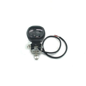 Feu de sécurité pour chariot élévateur Jungheinrich, lumière rouge LED clignotante, 24V, IP65, durable, LW-9017 - Product Image 3