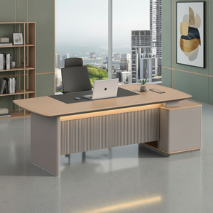 Scrivania da Ufficio a L con Sedia, Lussuosa Scrivania per Manager e CEO, Moderna Scrivania in Legno per Capo, Arredamento per Ufficio Esecutivo - Product Image 1