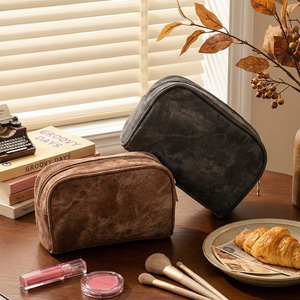 Velvet Cosmetic Bag Zipper <b>Makeup</b> Pouch Portable <b>Travel</b> Toiletry <b>Case</b> with Soft Handle - Product Image 2