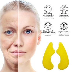 Patchs nasogéniens au citron pressé à chaud sous marque privée, réducteurs de <span class=keywords><strong>rides</strong></span> et <span class=keywords><strong>rides</strong></span> du sourire, masque facial raffermissant et hydratant, OEM - Product Image 1