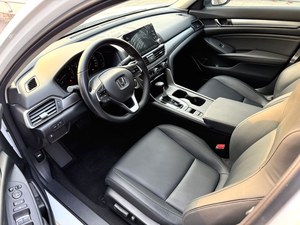 Auto Japonés Usado <span class=keywords><strong>Honda</strong></span> <span class=keywords><strong>Accord</strong></span> 260TURBO <span class=keywords><strong>2018</strong></span> en Venta, Autos Usados Baratos de <span class=keywords><strong>Segunda</strong></span> <span class=keywords><strong>Mano</strong></span>, CVT, 4 Puertas, Sedán de 5 Plazas, <span class=keywords><strong>Honda</strong></span> <span class=keywords><strong>Accord</strong></span> - Product Image 5