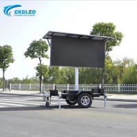 Güneş enerjisi Led far ekranlar işareti reklam mobil Billboard P4mm römork tabela reklam ekranı