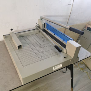 Coupe-papier et guillotine manuelle en métal robuste de qualité professionnelle, modèle Kaijie 440A A3, avec une largeur de coupe de 440 mm - Product Image 3