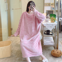 Pyjama Jacquard en peluche pour femmes automne et hiver doux à manches longues chemise de nuit mi-longue grande taille 125.00kg pyjamas