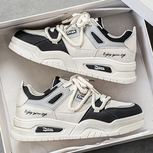 Chaussures blanches d'été 2026 pour hommes, baskets basses respirantes, chaussures de skate décontractées et tendance - Product Image 2