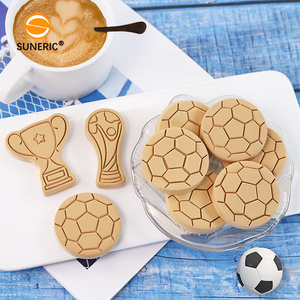 Outils de pâtisserie DIY, tampon de décoration de gâteau en fondant, <span class=keywords><strong>emporte</strong></span>-pièces 3D en forme de ballon de football, moule à biscuits, ensemble d'<span class=keywords><strong>emporte</strong></span>-pièces en plastique pour la pâtisserie - Product Image 4