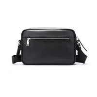 Bruine lederen crossbodytas voor heren, casual design, schoudertas met ritsvak voor mobiele telefoon, voor dagelijks gebruik.