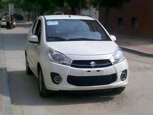 <span class=keywords><strong>Suzuki</strong></span> <span class=keywords><strong>Alto</strong></span> 1.0L automatique modèle luxe 2013, voiture d'occasion, voiture économique, réduction importante, conduite à gauche, hayon, essence, Euro IV - Product Image 2