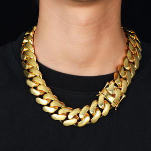 Ingrosso Choker 14k 18k oro Chunky Custom Custom catena a maglie cubane Golden Cuban Miami catena 10mm-22mm Miami <span class=keywords><strong>collana</strong></span> a catena cubana - Product Image 3